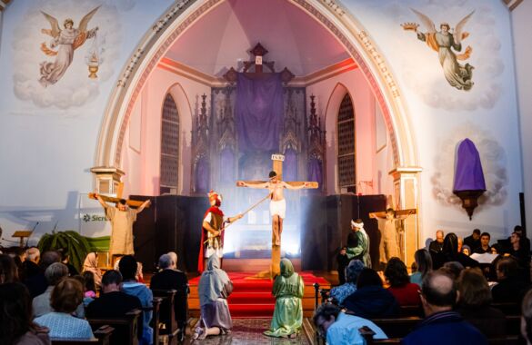 Via Sacra Pinha Alto